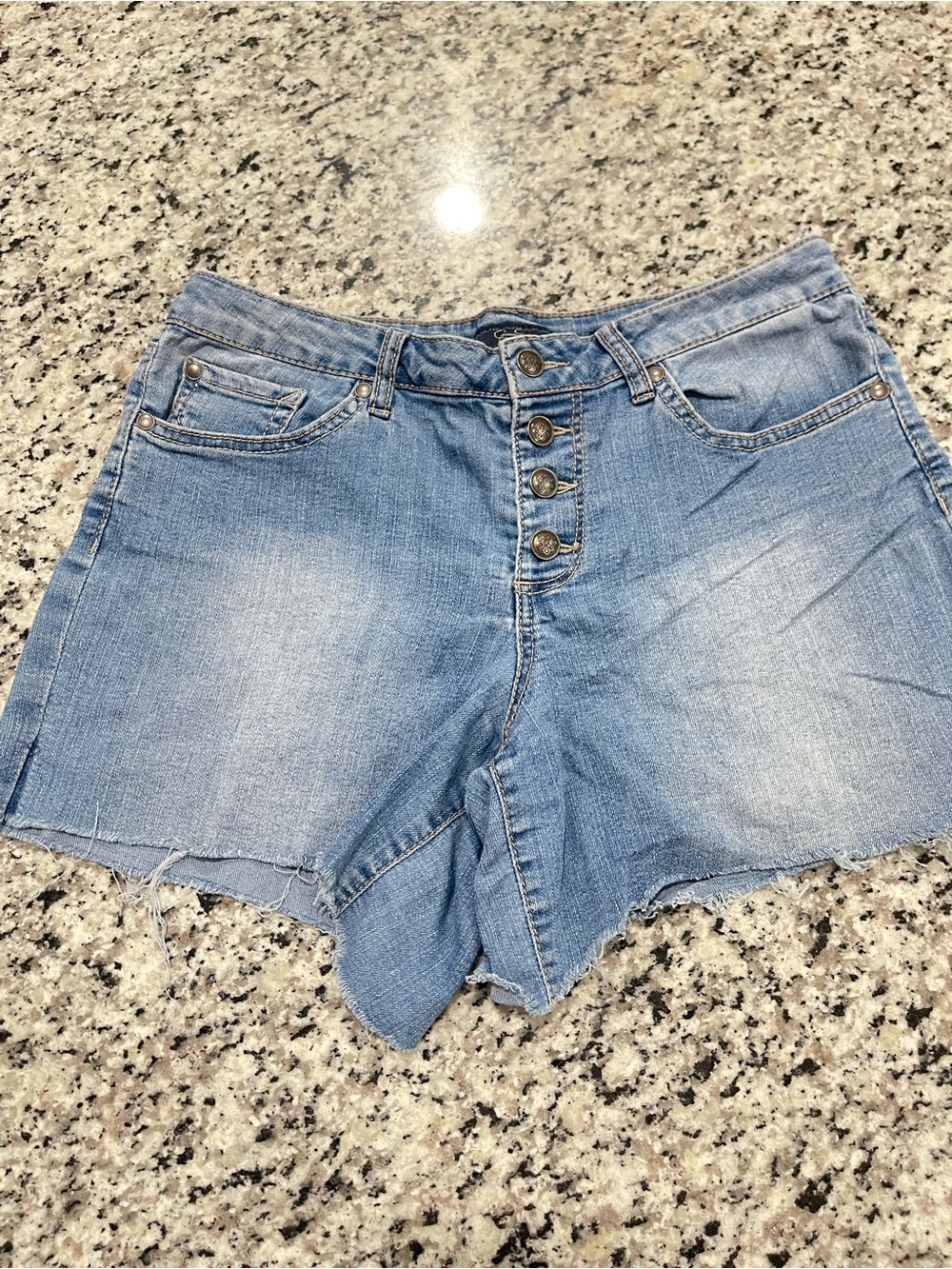 Jessica Simpson Light Blue Denim Button-Front Women’s Shorts Size 30